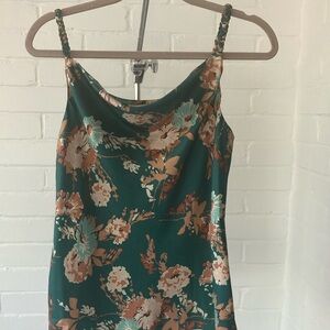 Beautiful Nine West Green Camisole with Floral Print Size 8